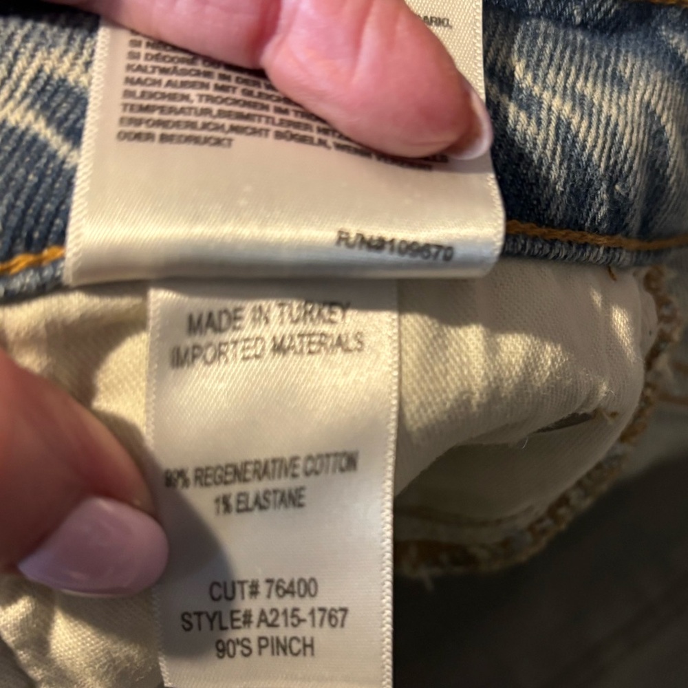 AGOLDE 90S PINCH CROP HIGH-RISE in Ripple NWOT Sz 31 Runs a little Big - Picture 4 of 13
